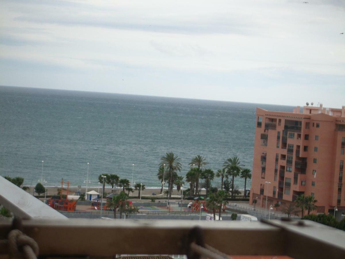 Paseo Maritimo De Poniente Lejlighed Málaga Eksteriør billede
