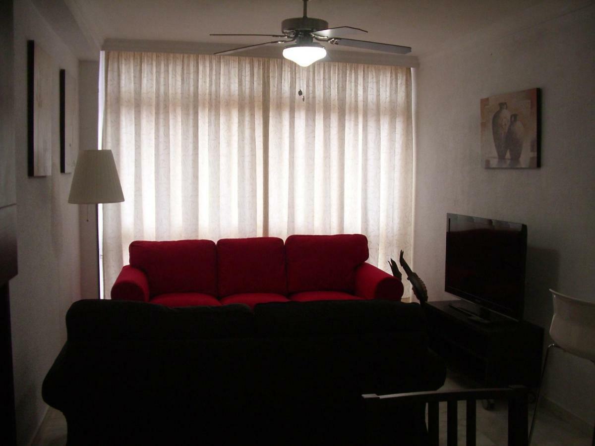 Paseo Maritimo De Poniente Lejlighed Málaga Eksteriør billede