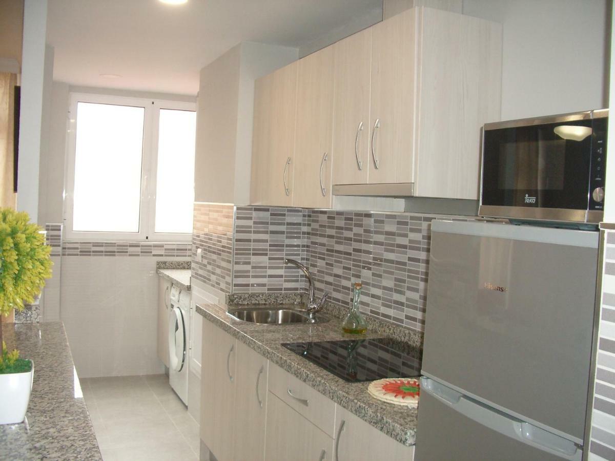 Paseo Maritimo De Poniente Lejlighed Málaga Eksteriør billede