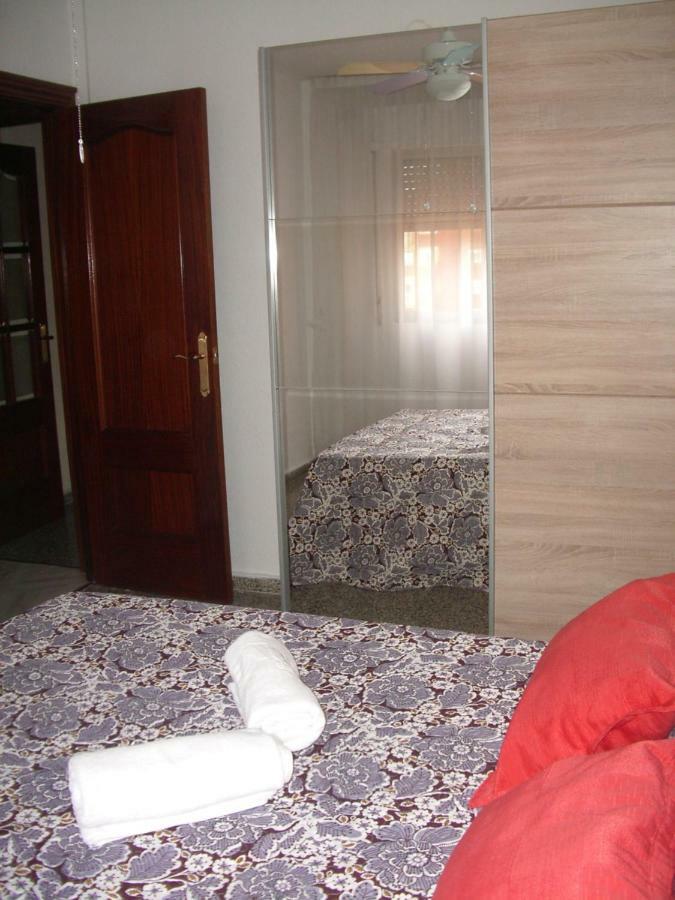 Paseo Maritimo De Poniente Lejlighed Málaga Eksteriør billede